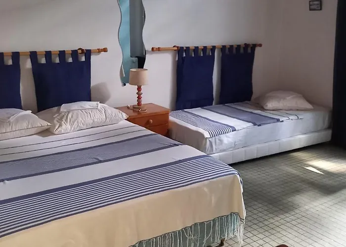 Hestia 펜션 몽탈리베-레-방